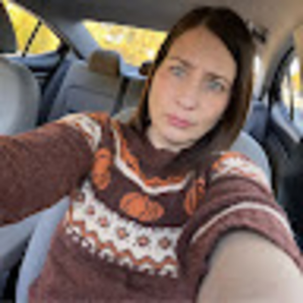 Meet your Posher, Ramona